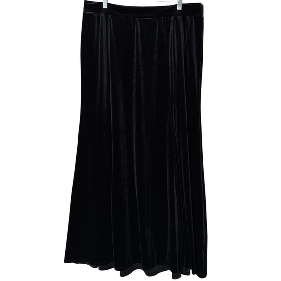 Torrid Velvet Maxi Skirt | 1 (XL / 14–16) | Black Stretch Pull-On A-Line - Picture 1 of 8